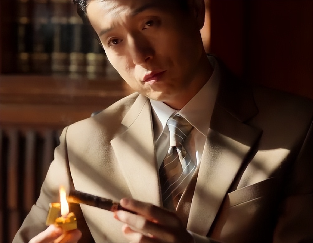 _老梁故事汇韩剧男神_韩剧男神排行榜前十名