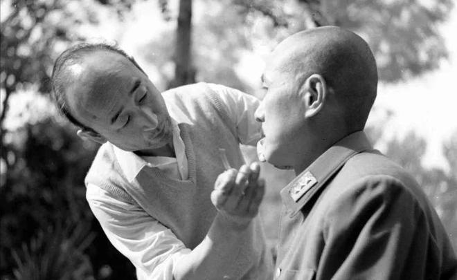 饰演蒋介石的特型演员__扮演蒋介石过有几个人