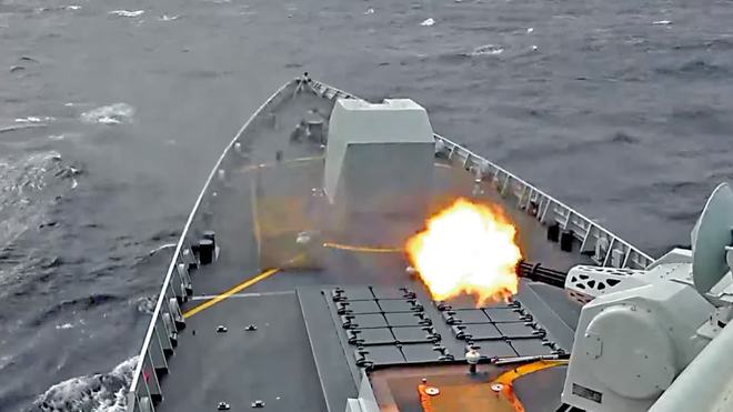 舰对岸导弹__两岸舰艇发生对峙,所有舰艇摘除炮衣,台军方已下令,可采取措施