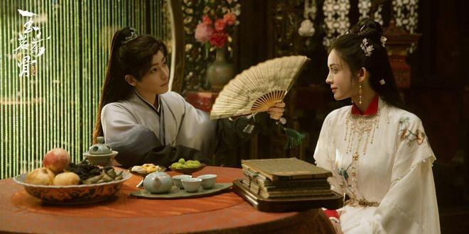 侯明昊、娜扎新剧《玉茗茶骨》试水“主剧+AI短漫”__侯明昊、娜扎新剧《玉茗茶骨》试水“主剧+AI短漫”