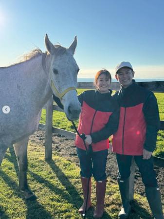 会计师→赛马场！他的人生「因为马改变了」 《荣耀家族》全剧雷__会计师→赛马场！他的人生「因为马改变了」 《荣耀家族》全剧雷