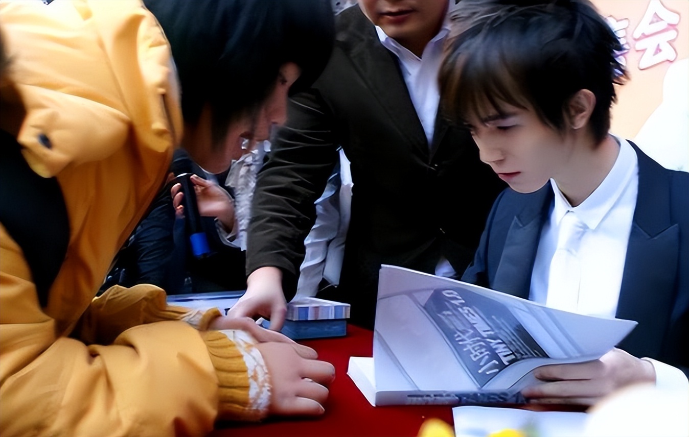 演员陈学冬：11部作品被下架，两年4次手术，今35岁生活无法自理_演员陈学冬：11部作品被下架，两年4次手术，今35岁生活无法自理_