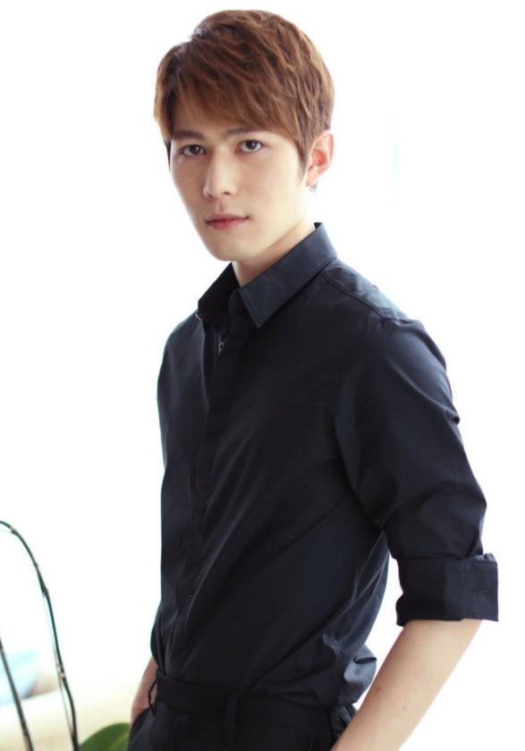 _演员陈学冬：11部作品被下架，两年4次手术，今35岁生活无法自理_演员陈学冬：11部作品被下架，两年4次手术，今35岁生活无法自理