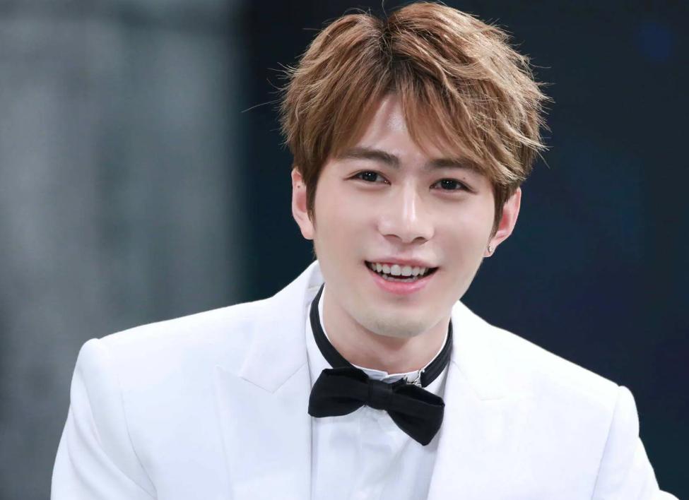 演员陈学冬：11部作品被下架，两年4次手术，今35岁生活无法自理_演员陈学冬：11部作品被下架，两年4次手术，今35岁生活无法自理_