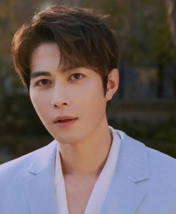 演员陈学冬：11部作品被下架，两年4次手术，今35岁生活无法自理_演员陈学冬：11部作品被下架，两年4次手术，今35岁生活无法自理_