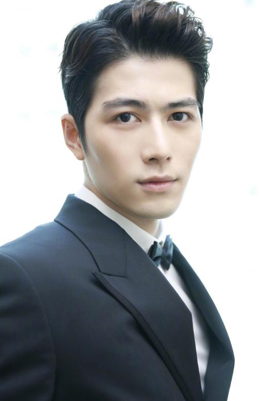 演员陈学冬：11部作品被下架，两年4次手术，今35岁生活无法自理_演员陈学冬：11部作品被下架，两年4次手术，今35岁生活无法自理_