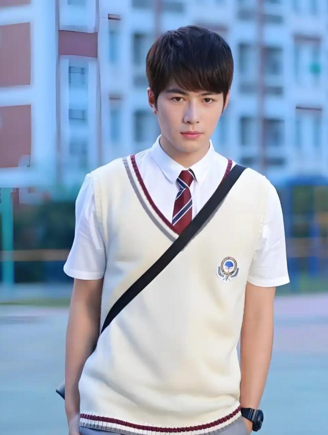 _演员陈学冬：11部作品被下架，两年4次手术，今35岁生活无法自理_演员陈学冬：11部作品被下架，两年4次手术，今35岁生活无法自理