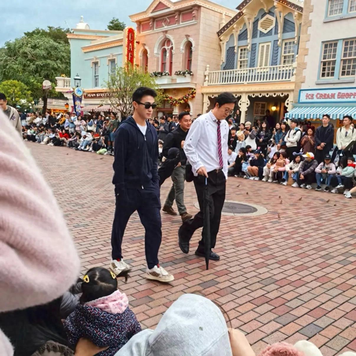 迪士尼小姐姐视频__迪士尼小伙伴