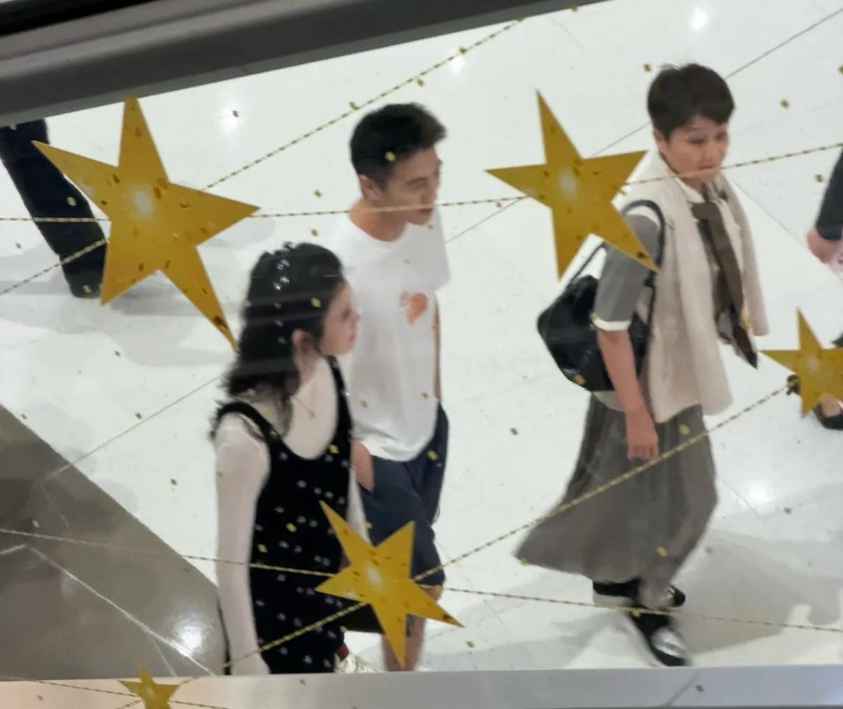 _迪士尼小伙伴_迪士尼小姐姐视频