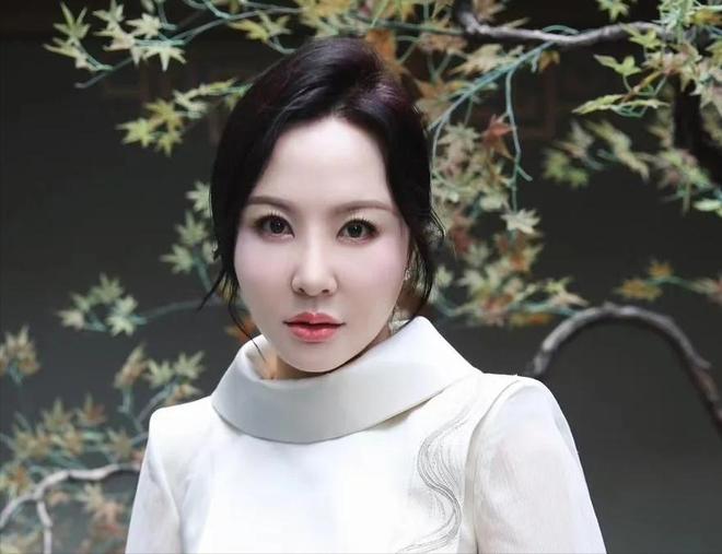 光涨年龄不涨演技！馒头脸，香肠唇，这些整容脸又来祸害央视剧了_光涨年龄不涨演技！馒头脸，香肠唇，这些整容脸又来祸害央视剧了_