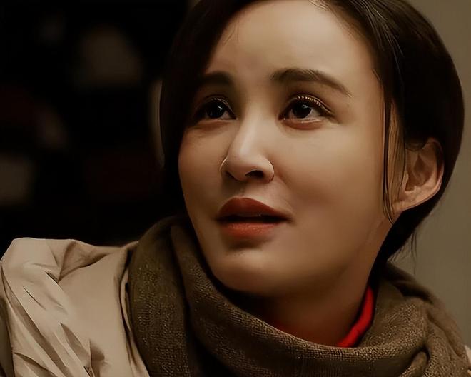 光涨年龄不涨演技！馒头脸，香肠唇，这些整容脸又来祸害央视剧了_光涨年龄不涨演技！馒头脸，香肠唇，这些整容脸又来祸害央视剧了_