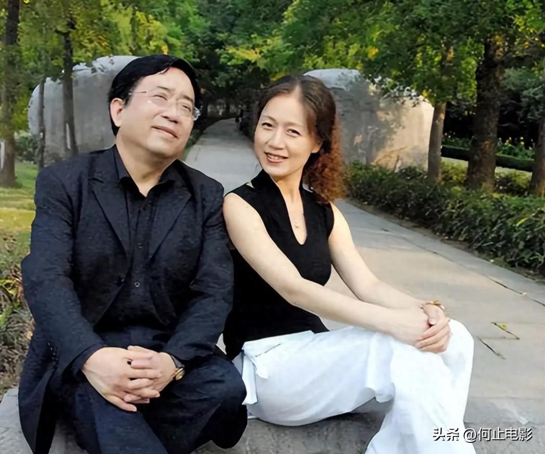 余秋雨怎样_余秋雨影响_