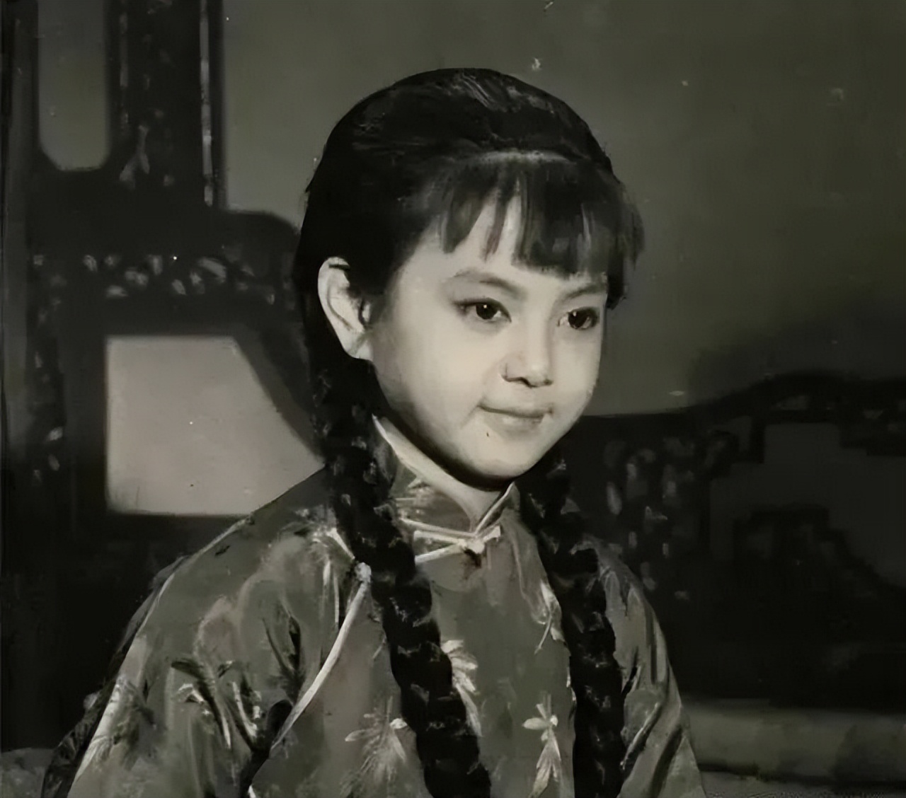 王祖贤林建岳_王祖贤甩头发动图_