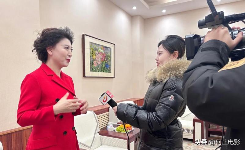 闫语是谁_闫是不是阎_