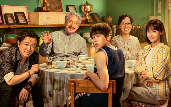 _成龙演的卖梨的叫什么名字_成龙卖房子