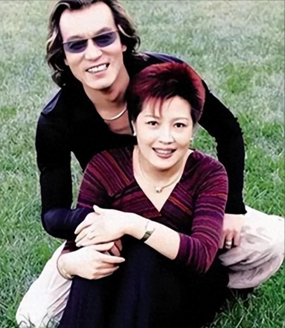 _歌曲《落叶》钟丽燕_落叶dj