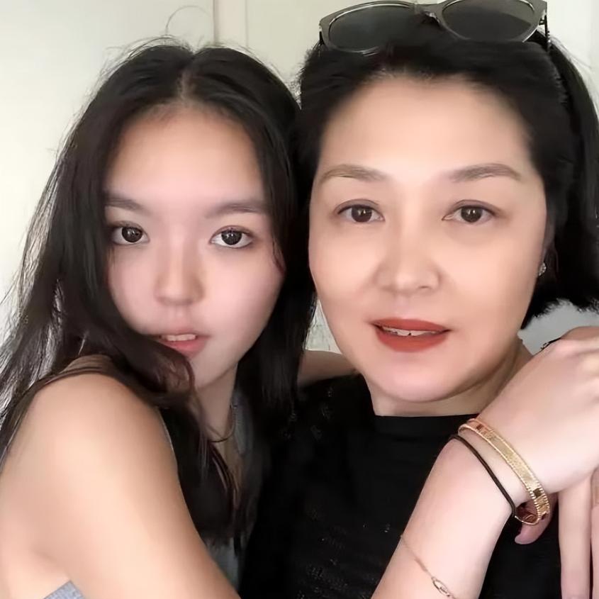 落叶dj_歌曲《落叶》钟丽燕_