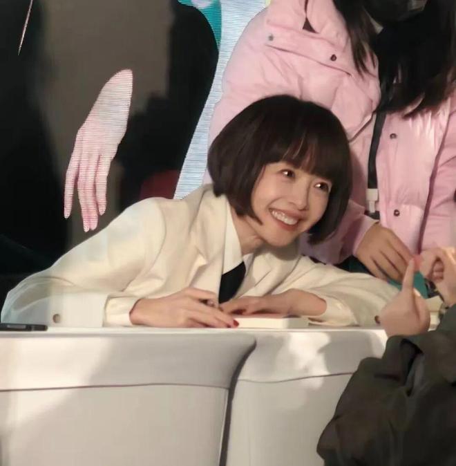 _如果可以，希望鲁豫老师再工作30年！_如果可以，希望鲁豫老师再工作30年！