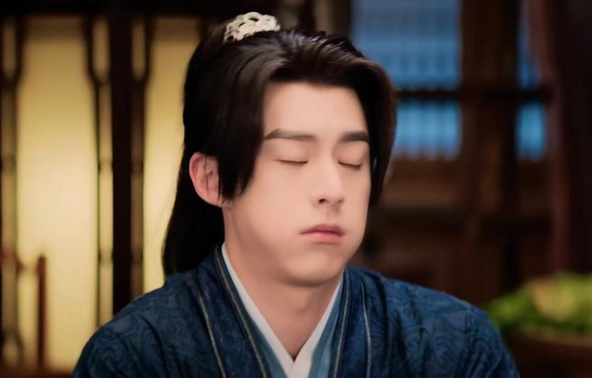 _感情的戏我没演技_宝宝老是摇头晃脑的