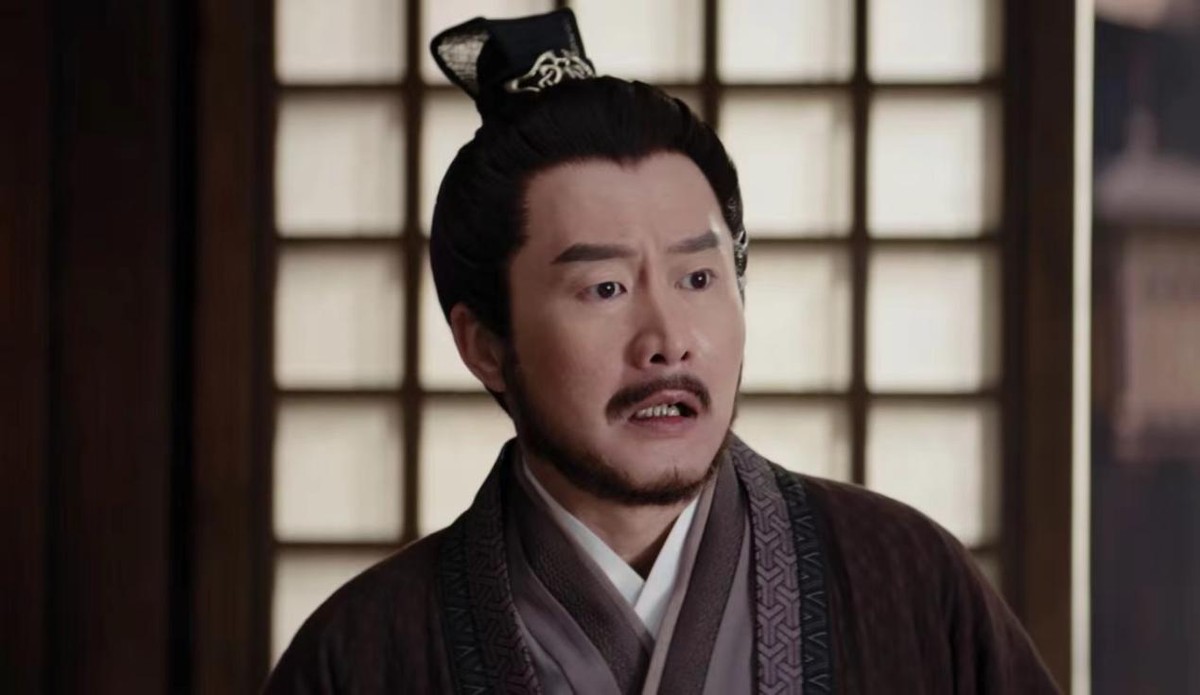 宝宝老是摇头晃脑的_感情的戏我没演技_