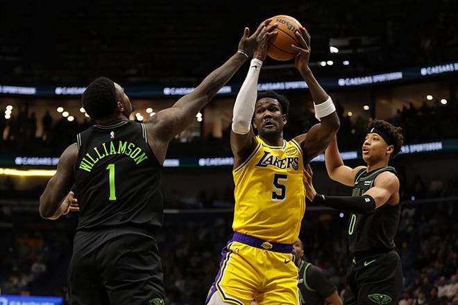 _湖人的主力是谁_湖人主场优势