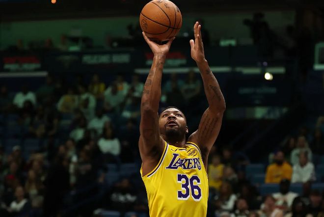 _湖人对谁错_湖人进攻站位