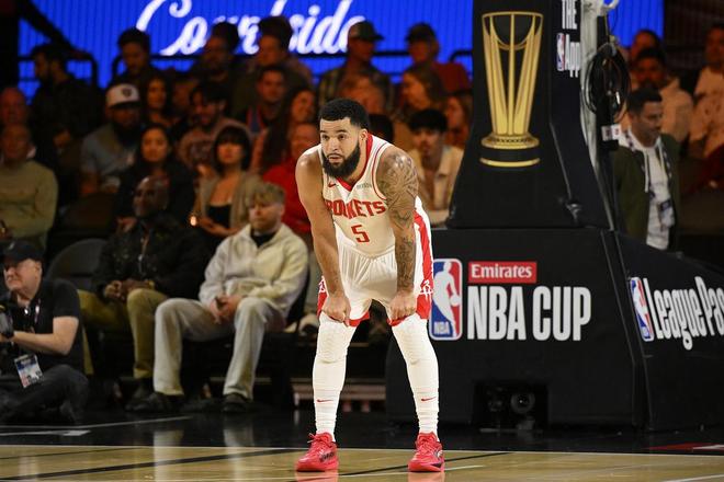 乔丹进攻手段__乔丹进攻招式