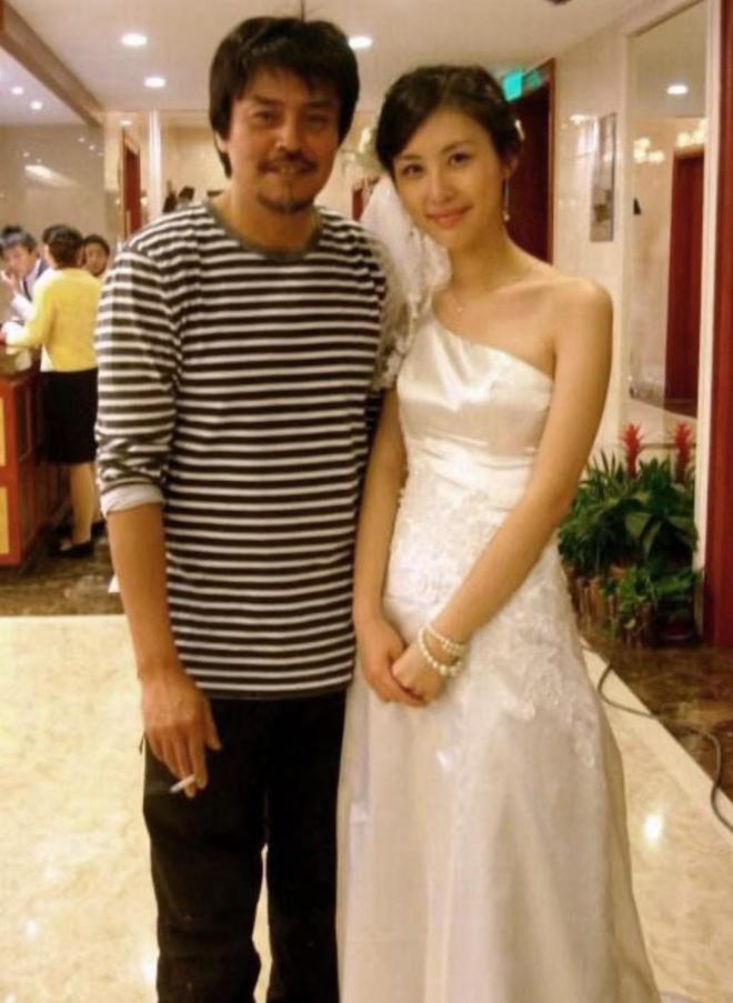 _郑爽整容风波_扒扒网红都是在哪整容