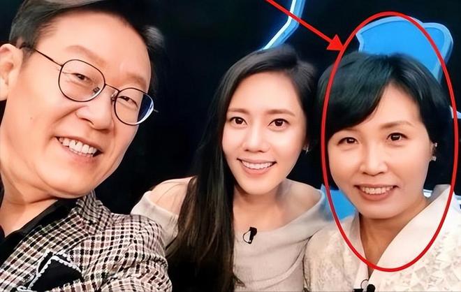 _梦见自己见到总统_梦见出国见总统