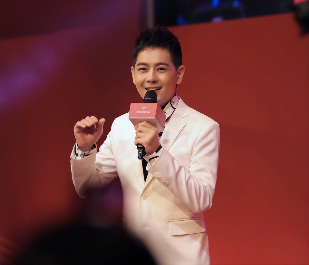 林志颖受伤__林志颖帅气图片