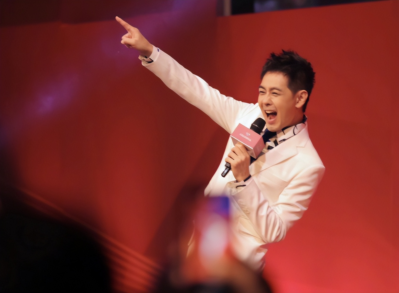 林志颖受伤_林志颖帅气图片_