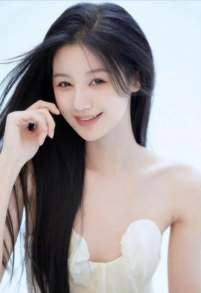 中国女明星颜值前50名__nba颜值排名前30位