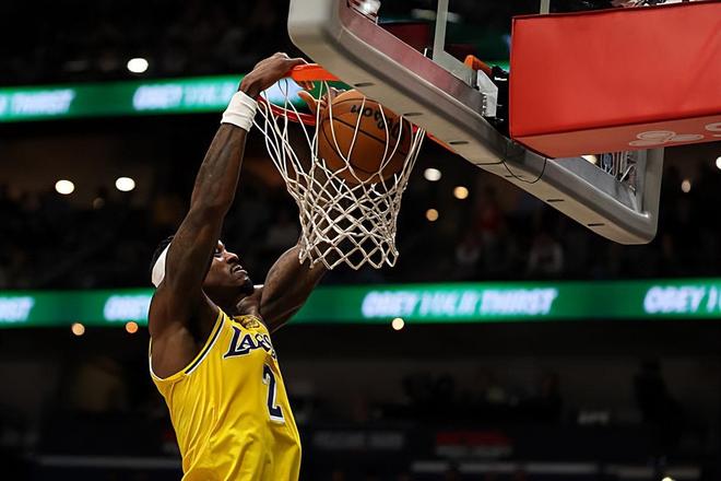 大巴黎一赛季打哪些比赛_2021年7月几湖人打比赛_