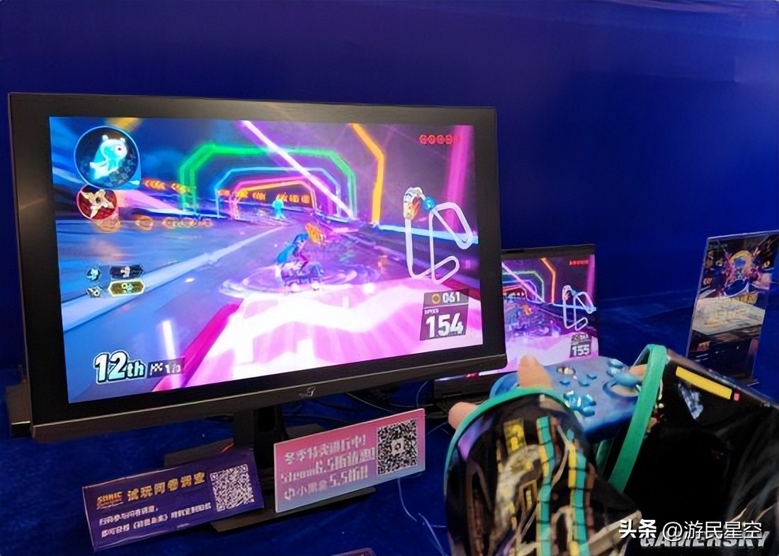 _蓝色刺猬跑酷游戏_蓝色刺猬游戏