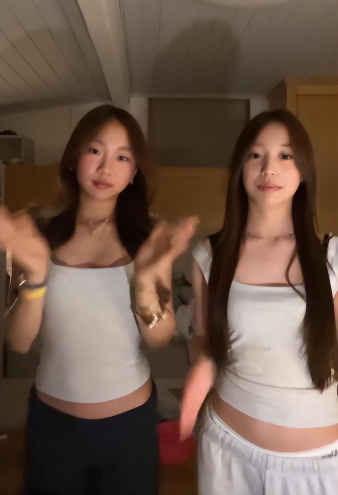 叶璇穿睡衣现身机场__范冰冰现身机场穿毛衣