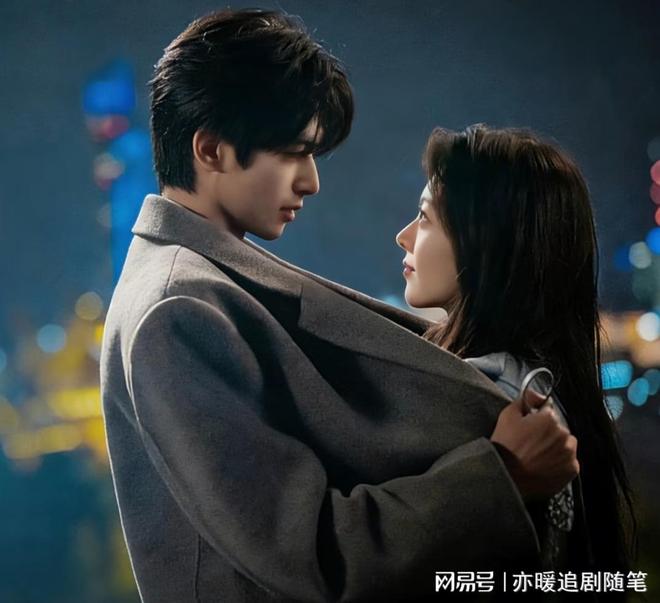 《骄阳似我》细思极恐，聂曦光校友最坏不是叶容而是表里不一的她__《骄阳似我》细思极恐，聂曦光校友最坏不是叶容而是表里不一的她