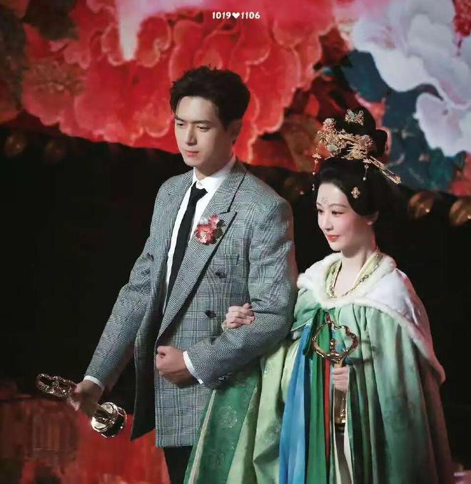 2025年,你嗑到哪对了?__2025年,你嗑到哪对了?