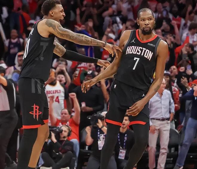 湖人队爵士的比赛_湖人爵士常规赛视频_