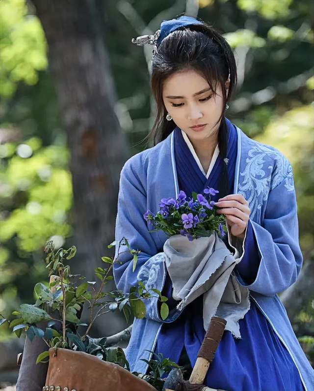 张艺谋审美真牛！《玉茗茶骨》从娜扎到程潇，都不及张慧雯古典_张艺谋审美真牛！《玉茗茶骨》从娜扎到程潇，都不及张慧雯古典_