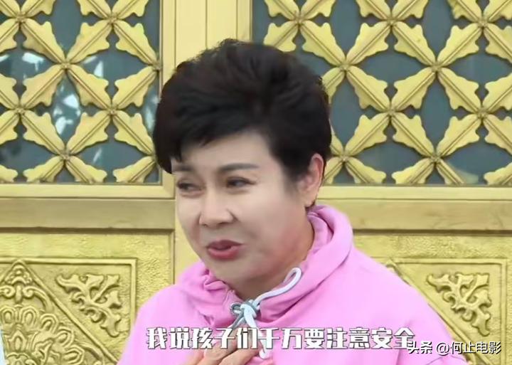 她的地位比肩赵忠祥，一辈子未婚无儿无女，却被称为了不起的人_她的地位比肩赵忠祥，一辈子未婚无儿无女，却被称为了不起的人_