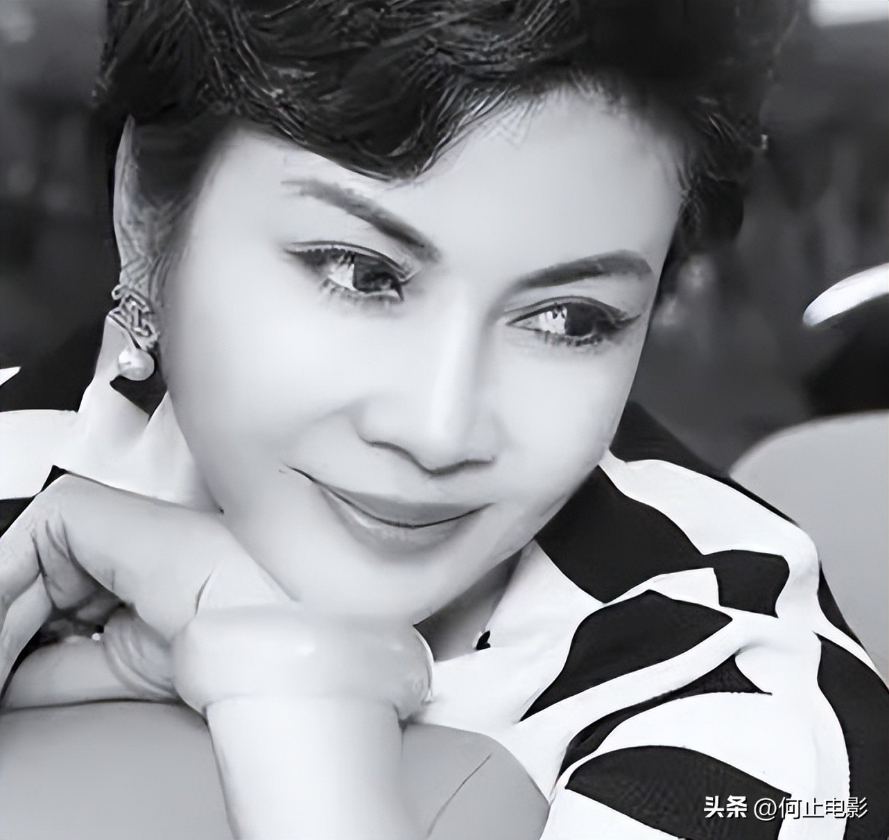 _她的地位比肩赵忠祥，一辈子未婚无儿无女，却被称为了不起的人_她的地位比肩赵忠祥，一辈子未婚无儿无女，却被称为了不起的人