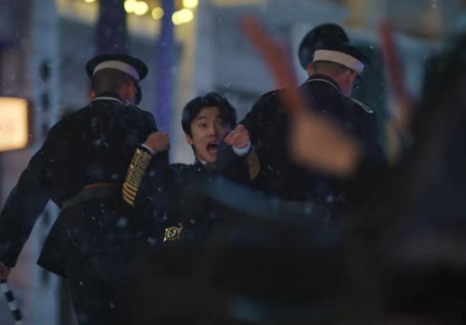 _舌头肿的很厉害_舌头肿肿的是什么原因