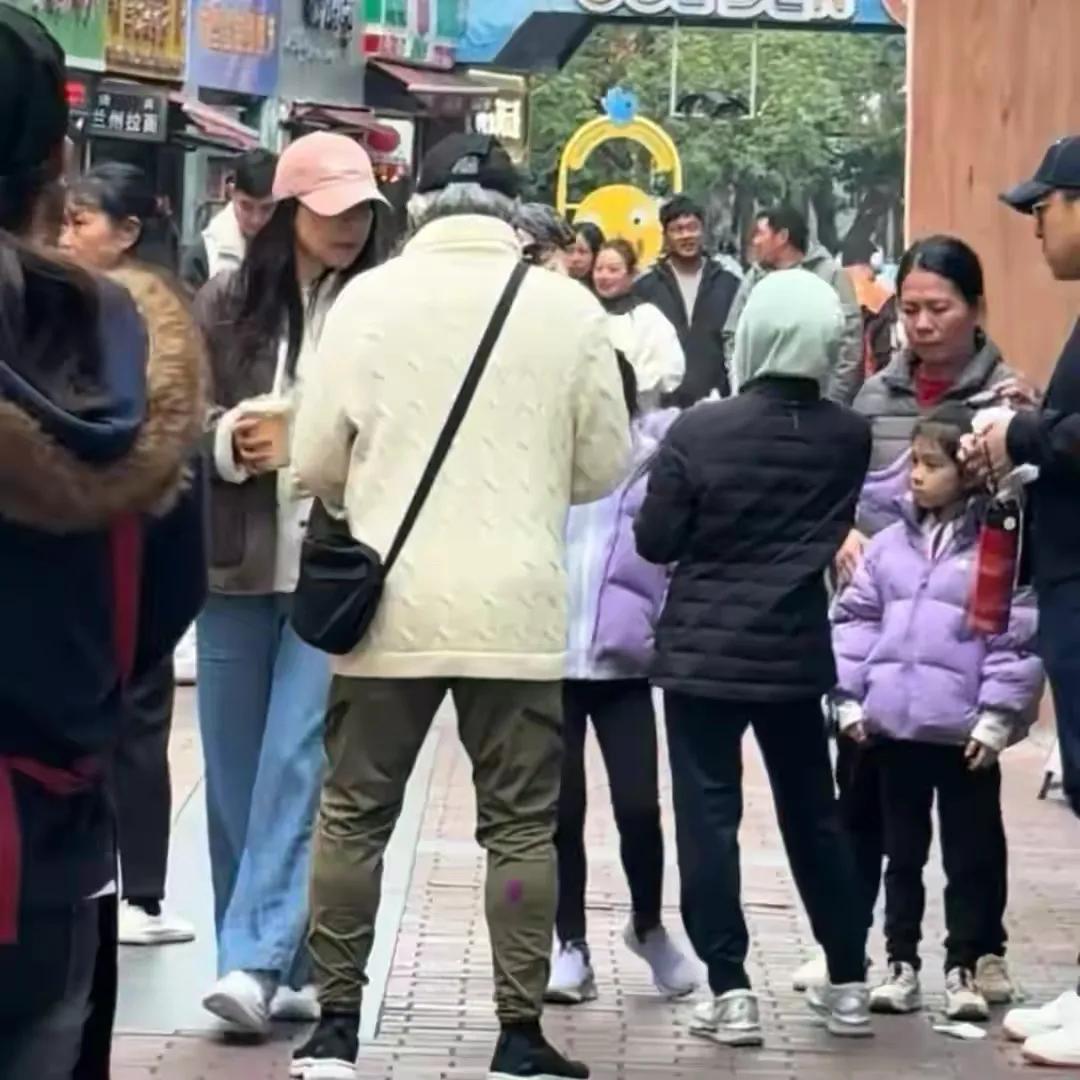 _小孩尾椎骨痛_卫生间壁龛装个门