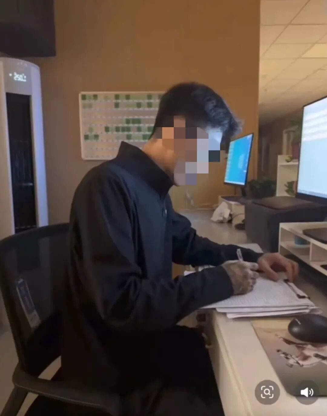 _被挂上热搜“青岛护士炫耀男友翻车”：娇妻群体，又一次惹了众怒_被挂上热搜“青岛护士炫耀男友翻车”：娇妻群体，又一次惹了众怒