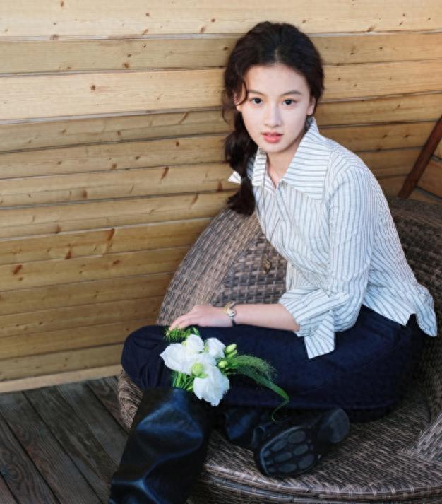 没钱还硬装？宁夏一笑成名拒绝百万签约的小女孩，现在成了这样__没钱还硬装？宁夏一笑成名拒绝百万签约的小女孩，现在成了这样