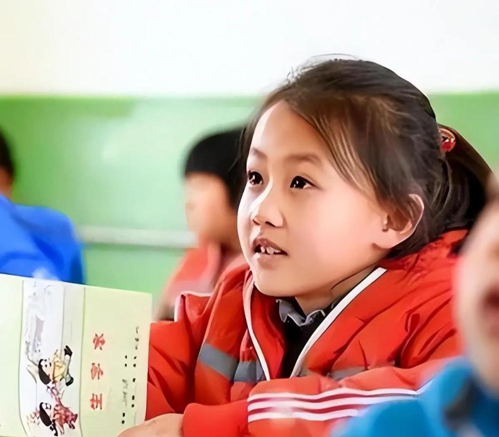 _没钱还硬装？宁夏一笑成名拒绝百万签约的小女孩，现在成了这样_没钱还硬装？宁夏一笑成名拒绝百万签约的小女孩，现在成了这样