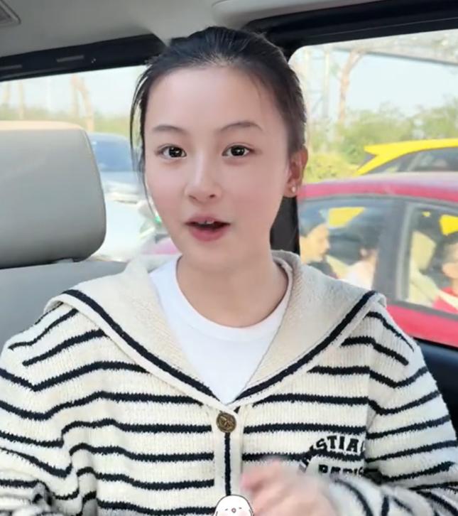 没钱还硬装？宁夏一笑成名拒绝百万签约的小女孩，现在成了这样__没钱还硬装？宁夏一笑成名拒绝百万签约的小女孩，现在成了这样