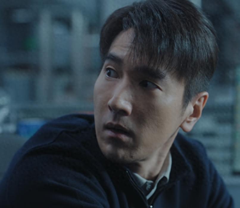 空降4集，就榜单第一，1月观众最期待的黑马都市剧开播就炸了__空降4集，就榜单第一，1月观众最期待的黑马都市剧开播就炸了