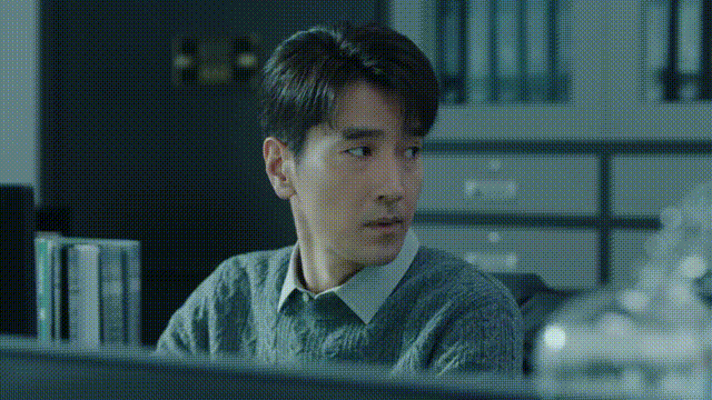 空降4集，就榜单第一，1月观众最期待的黑马都市剧开播就炸了_空降4集，就榜单第一，1月观众最期待的黑马都市剧开播就炸了_