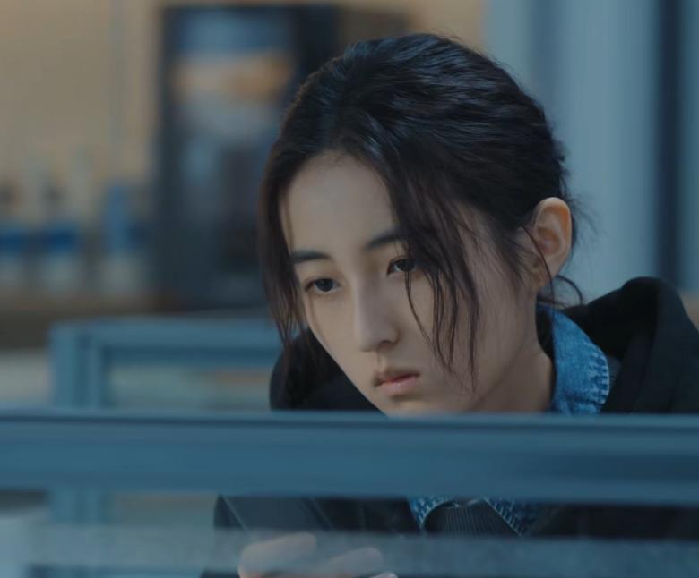 空降4集，就榜单第一，1月观众最期待的黑马都市剧开播就炸了_空降4集，就榜单第一，1月观众最期待的黑马都市剧开播就炸了_